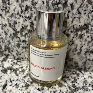 Dossier Fruity Almond - Inspired by Carolina Herrera’s Good Girl